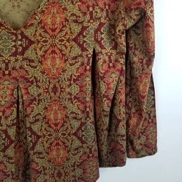 Plum and Thread. Size 1. Cute geometric print top. Reds, Orange, and Tans. - Picture 6 of 14